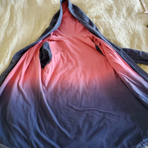 Lululemon Savasana Wrap Jacket, Size 10 - Picture 4 of 5